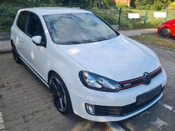 Weiß Gebraucht 2011 VW Golf VI GTI Kleinwagen | 7.500 € (Fairer Preis)