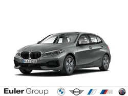 Grau Gebraucht 2022 BMW 118 Kleinwagen | 22.499 € (Guter Preis)