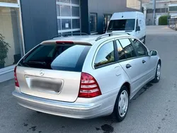 Silber Gebraucht 2004 Mercedes C220 Kombi | 2.000 € (Guter Preis)
