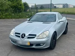 Grau Gebraucht 2004 Mercedes SLK200 Cabrio | 5.700 €