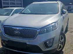 Grau Gebraucht 2016 Kia Sorento SUV | 9.990 €