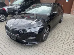 Schwarz Gebraucht 2021 Skoda Octavia RS Kombi | 29.888 € (Fairer Preis)