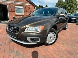 Braun Gebraucht 2012 Volvo XC70 Business Edition Kombi | 8.900 € (Fairer Preis)