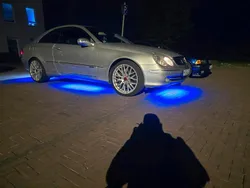 Silber Gebraucht 2025 Mercedes 500 Coupé | 8.999 €