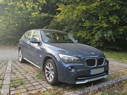 Blau Gebraucht 2011 BMW X1 SUV | 5.000 € (Fairer Preis)