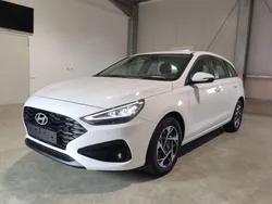 Atlasweiß Neu 2024 Hyundai i30 Comfort Kombi | 25.690 € (Guter Preis)