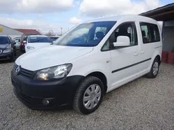 Weiß Gebraucht 2013 VW Caddy Trendline Van / Kleinbus | 4.300 € (Guter Preis)
