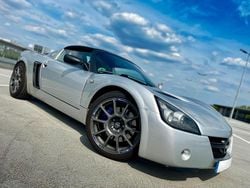 Silber Gebraucht 2004 Opel Speedster Cabrio | 30.500 €