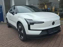 Weiß Neu 2024 Volvo EX30 Plus SUV | 36.490 € (Guter Preis)