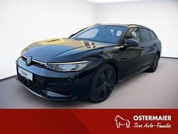Grenadillschwarz Gebraucht 2025 VW Passat Style Kombi | 50.880 € (Fairer Preis)
