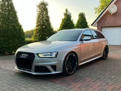 Silber Gebraucht 2014 Audi RS4 Exclusive Kombi | 45.000 €