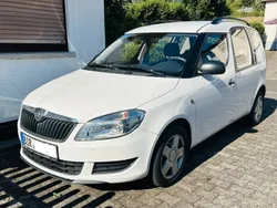 Weiß Gebraucht 2013 Skoda Roomster Active Kombi | 5.200 € (Fairer Preis)