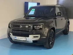 Grau Gebraucht 2022 Land Rover Defender SE SUV | 57.860 € (Teuer)