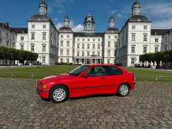 Rot Gebraucht 2000 BMW 316 Limousine | 5.300 €