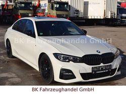 Weiß Gebraucht 2021 BMW 320 M Sport Limousine | 26.490 € (Fairer Preis)