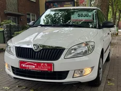 Weiß Gebraucht 2014 Skoda Fabia Active Kombi | 5.490 € (Fairer Preis)