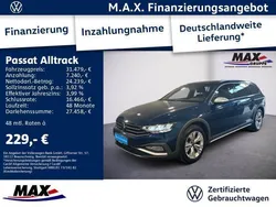 Aquamarinblau metallic (metallic) Gebraucht 2023 VW Passat Alltrack Kombi | 31.479 € (Guter Preis)