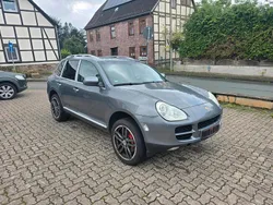 Grau Gebraucht 2003 Porsche Cayenne SUV | 2.999 € (Superpreis)