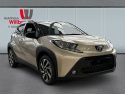 Gruen Gebraucht 2024 Toyota Aygo Team Kleinwagen | 17.500 €