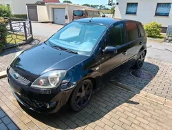 Schwarz Gebraucht 2007 Ford Fiesta Kleinwagen | 2.800 € (Etwas zu teuer)