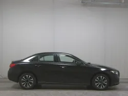 Schwarz Gebraucht 2021 Mercedes A180 Limousine | 20.980 € (Guter Preis)