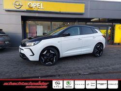 Jade weiß Gebraucht 2022 Opel Grandland X GSe SUV | 42.890 €