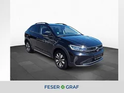 Deep black perleffekt Gebraucht 2024 VW Taigo Life SUV | 22.490 € (Guter Preis)