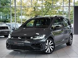 Grau Gebraucht 2021 VW Touran Style Van / Kleinbus | 32.900 € (Guter Preis)