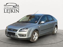 Silber Gebraucht 2006 Ford Focus Sport Limousine | 3.490 € (Fairer Preis)