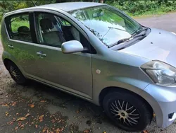 Grau Gebraucht 2007 Daihatsu Sirion Kleinwagen | 2.000 € (Fairer Preis)