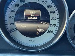 Grau Gebraucht 2013 Mercedes 220 Avantgarde Limousine | 7.999 €