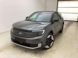 Grau Neu 2025 Ford Explorer Premium SUV | 41.900 €