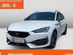 Weiß Gebraucht 2024 Cupra Leon Kombi | 30.930 € (Fairer Preis)