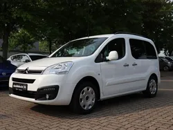 Lack weiss banquise/deckende lackierung Gebraucht 2018 Citroën Berlingo SELECTION Van / Kleinbus | 14.889 € (Guter Preis)