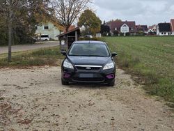 Schwarz Gebraucht 2010 Ford Focus Style Limousine | 2.700 € (Fairer Preis)