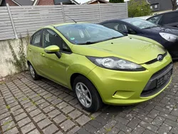 Gold Gebraucht 2010 Ford Fiesta Ambiente Kleinwagen | 3.899 € (Etwas zu teuer)