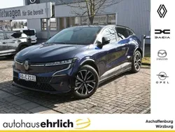 Blau Gebraucht 2022 Renault Mégane Techno Limousine | 29.490 € (Fairer Preis)