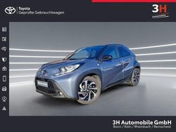 Celestite grey metallic / night sky black Gebraucht 2025 Toyota Aygo X Basis SUV | 16.990 € (Fairer Preis)