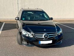 Schwarz Gebraucht 2015 Mercedes E300 Avantgarde Kombi | 15.500 € (Guter Preis)