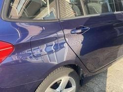 Blau Gebraucht 2015 BMW 218 Active Tourer Van / Kleinbus | 8.500 € (Guter Preis)