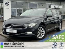 Grau Gebraucht 2023 VW Passat Business Kombi | 26.358 € (Fairer Preis)