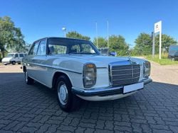 1farbig weiß Gebraucht 1974 Mercedes W114 Limousine | 16.900 €