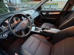 Grau Gebraucht 2008 Mercedes C220 Avantgarde Limousine | 8.250 €