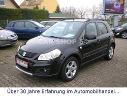 Schwarz Gebraucht 2013 Suzuki SX4 Club Limousine | 5.499 € (Superpreis)