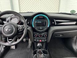Schwarz Gebraucht 2016 Mini John Cooper Works Kleinwagen | 12.500 € (Fairer Preis)