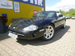 Schwarz Gebraucht 2000 Jaguar XK8 Coupé | 16.500 € (Fairer Preis)