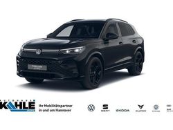Schwarz (grenadillschwarz) Neu 2025 VW Tiguan IQ Drive SUV | 63.230 €