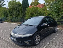Schwarz Gebraucht 2007 Honda Civic Limousine | 2.800 € (Etwas zu teuer)