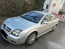 Silber Gebraucht 2005 Opel Vectra GTS Limousine | 3.300 € (Fairer Preis)