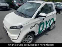 Weiß Gebraucht 2023 Elaris DYO Kleinwagen | 13.500 €